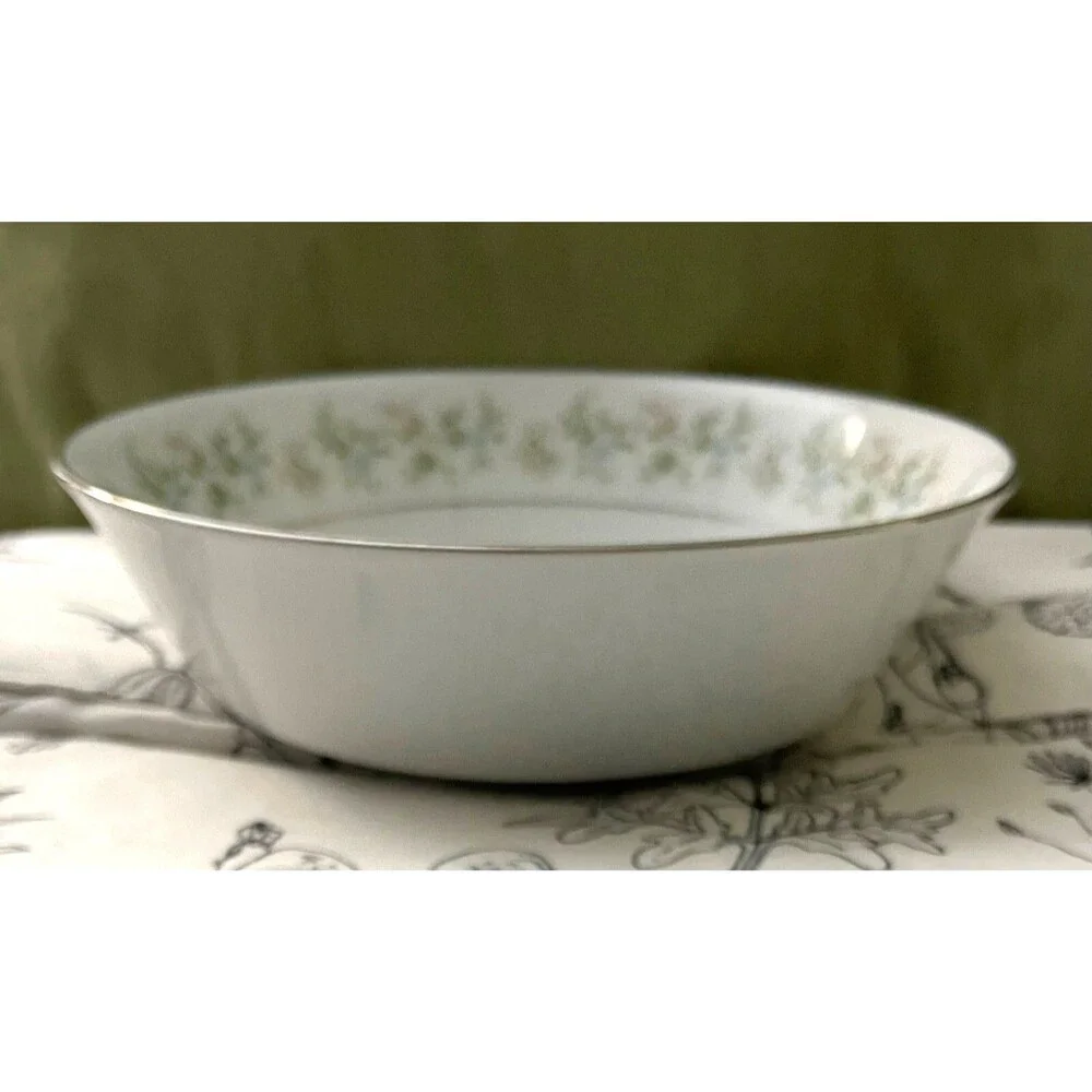 Noritake Savannah China Serving Bowl Floral & Platinum Rim Design GrannyCore